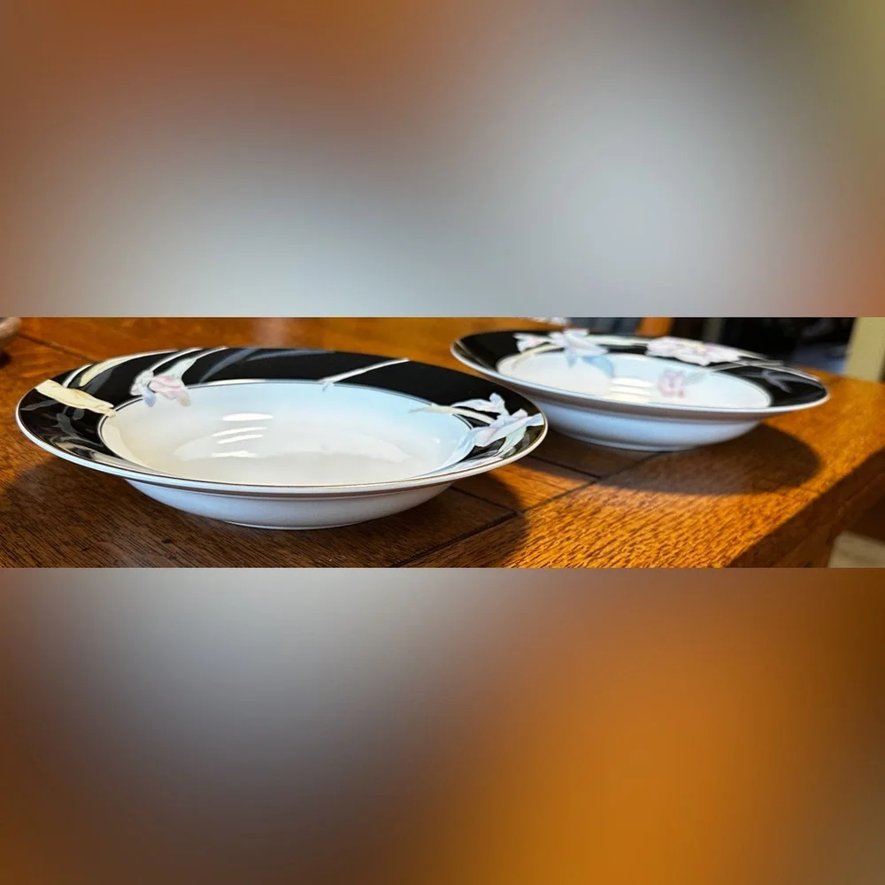 New Vintage Mikasa Charisma Floral Black Pink Porcelain China Dinnerware 2 Bowls